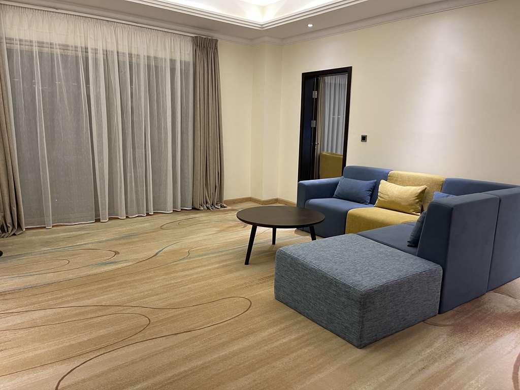 Best Western Premier Dynasty Addis Ababa Room photo
