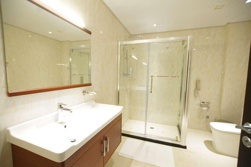 Best Western Premier Dynasty Addis Ababa Room photo